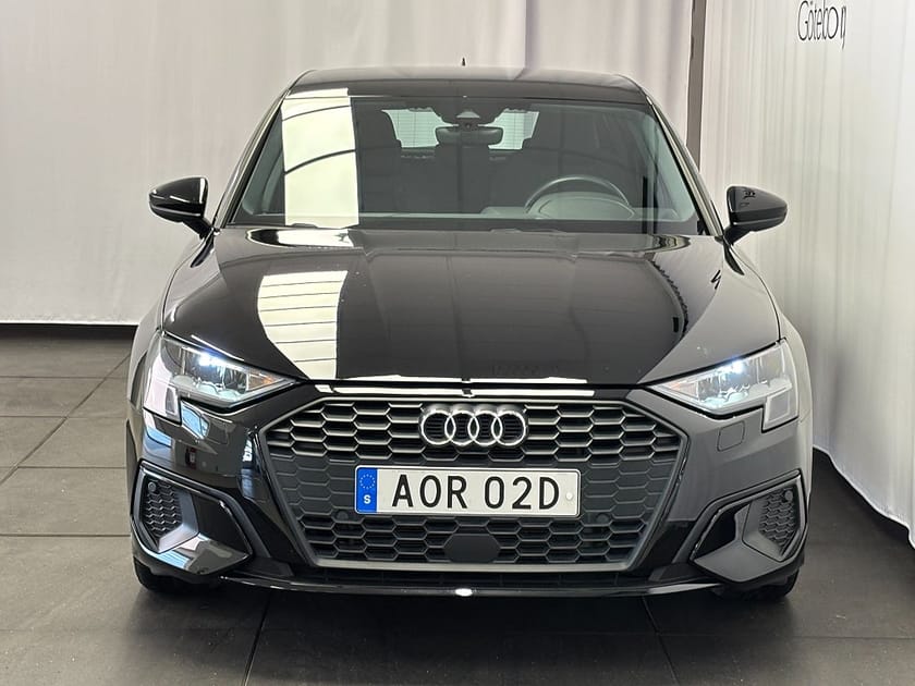 Bild 3 av Audi A3 Sportback 30 TFSI Proline CarPlay/Sportstolar