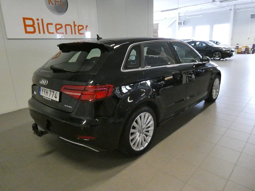 Bild 4 av Audi A3 Sportback e-Tron 1.4 TFSI Drag-Bluetoth-Adaptiv-SoV Proline