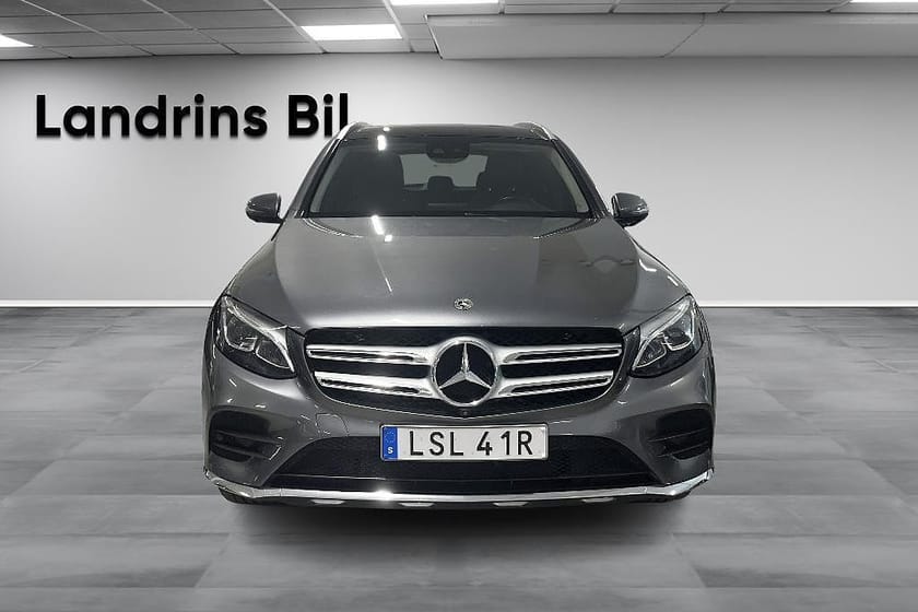 Bild 2 av Mercedes-Benz GLC 250 d 4MATIC AMG Line