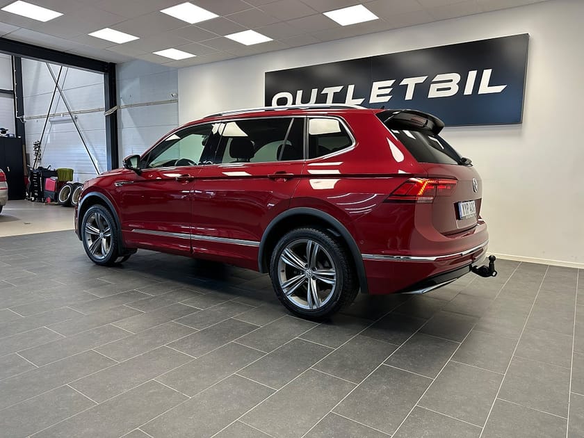 Bild 3 av Volkswagen Tiguan Allspace 7-sätes 7-sits TDI 200hk 4M GT Drag Carplay värmare