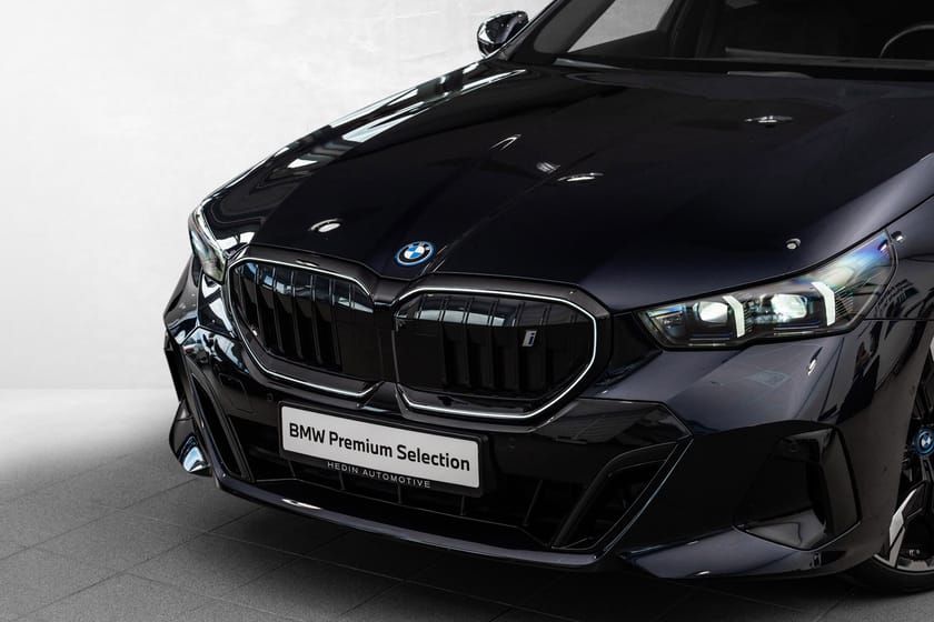 Bilde 2 av BMW i5 xDrive40 Touring Fully Charged Premium E (K)