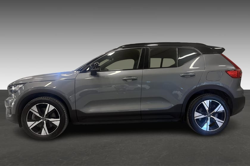 Bilde 4 av Volvo XC40 P8 AWD Recharge R-Design, Oppvarmet ratt, El-bakluke, Lav km, Krok