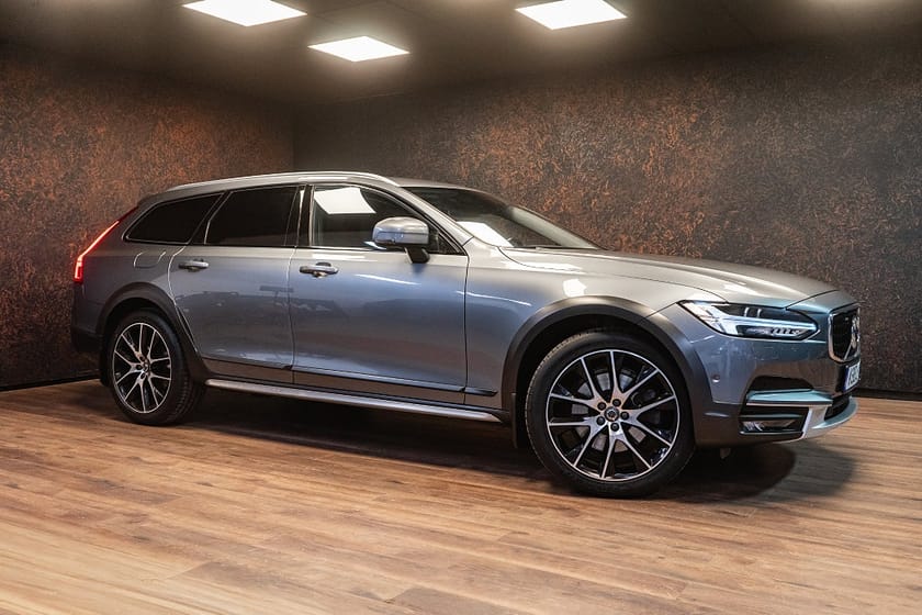 Bild 2 av Volvo V90 Cross Country D4 AWD Advanced | HuD | Drag | ACC | Nappa | 2603 kr/må