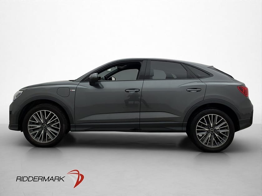 Bild 5 av Audi Q3 Sportback 45 TFSI e 245hk S-Line Cockpit Dragkrok