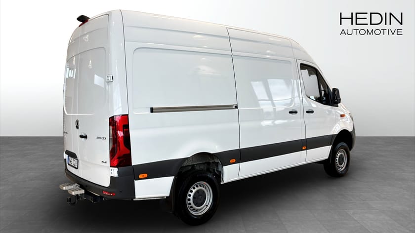 Bild 2 av Mercedes-Benz Sprinter 319 CDI 4x4 Panel Van SKÅP A2