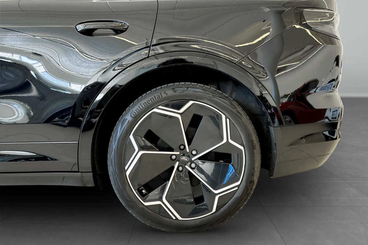 Ford Capri EV Extended Range AWD