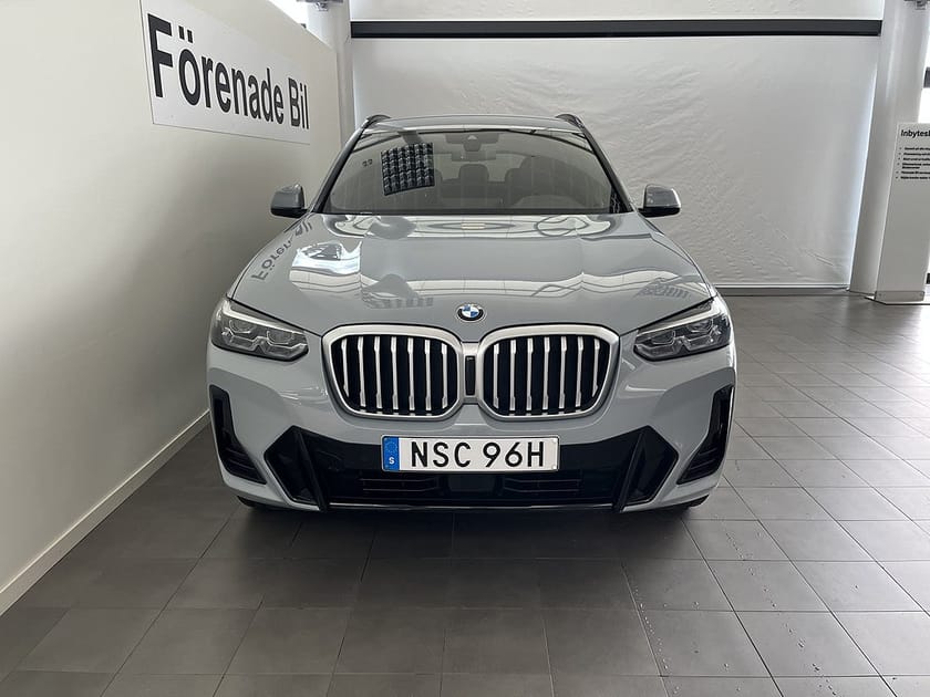 Bild 2 av BMW X3 xDrive20i M Sport 20" Drag HiFi Rattvärme Sportstolar