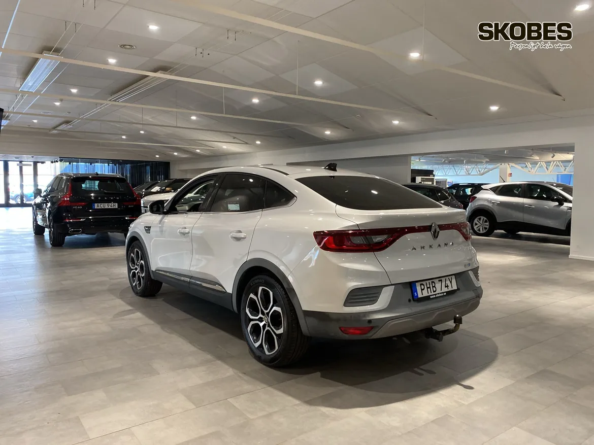 Renault Arkana E-TECH 145