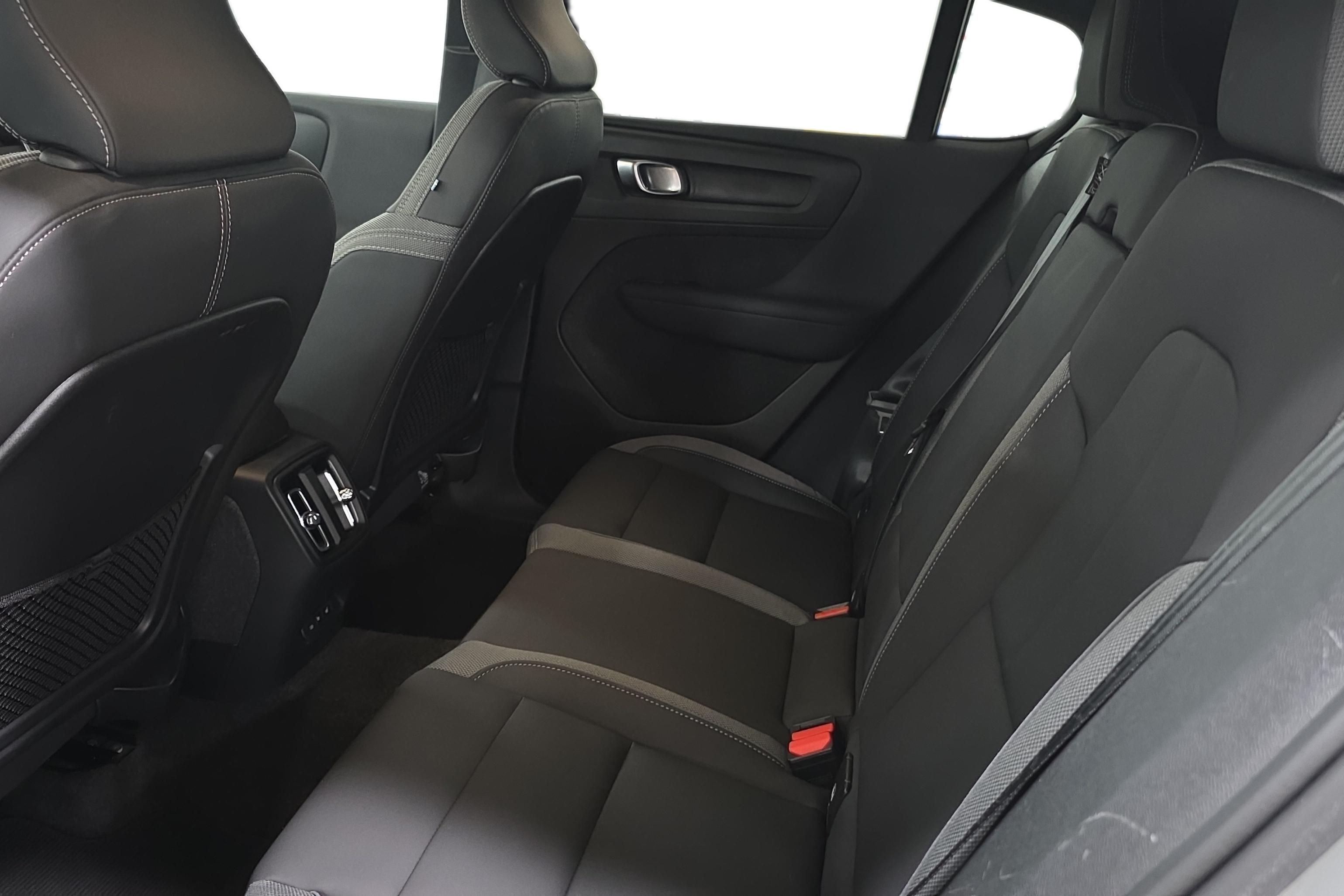 Volvo C40 Recharge Twin, 408hp, 2024