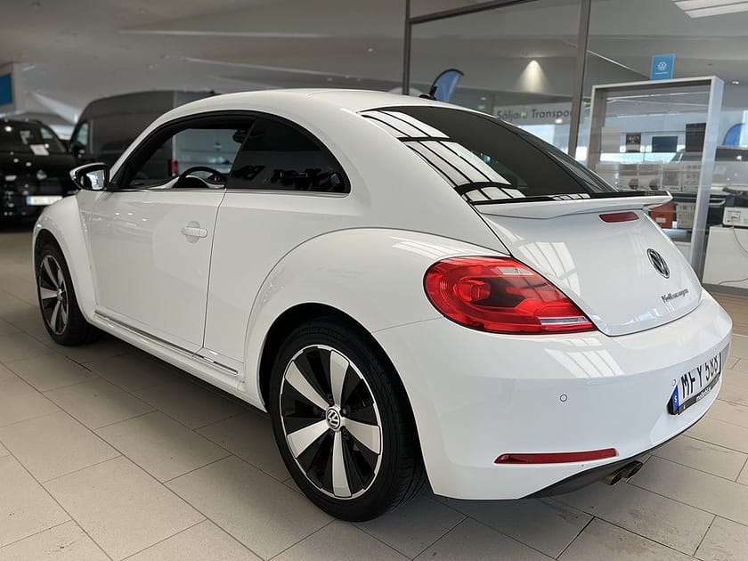Bild 5 av Volkswagen Beetle 1.4 150hk DSG I Park.sensorer Fram & Bak I Apple-c