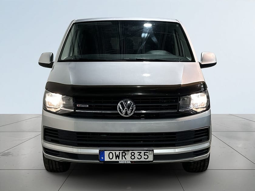 Bild 2 av Volkswagen Transporter Kombi T30 2.0 TDI 5-sits AWD Drag Dvärm S/V-hjul