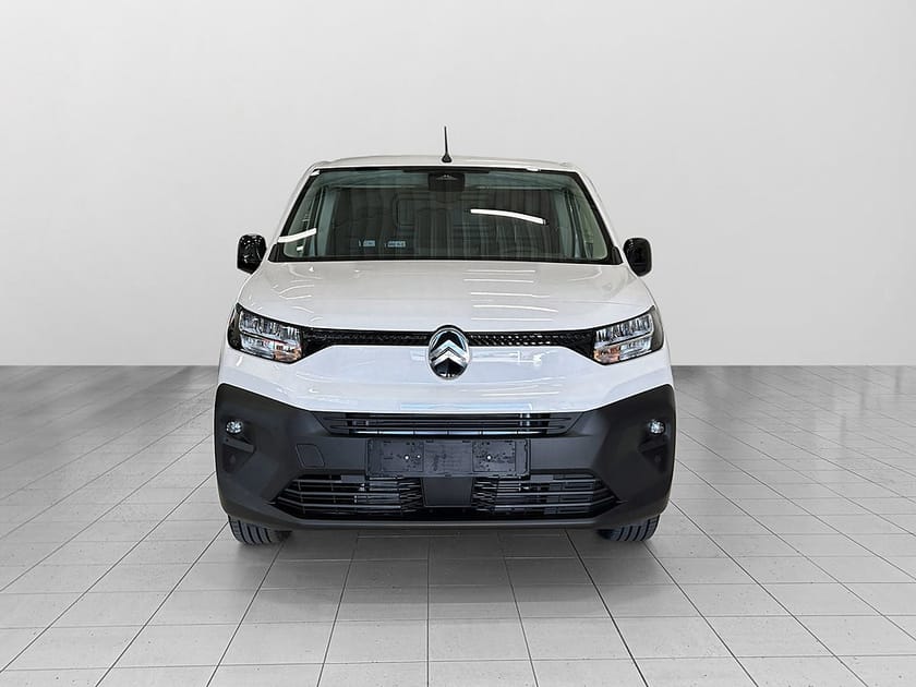 Bild 2 av Citroën Berlingo Crew Van 1.5 HDi 130hk EAT8 L2 Värmare Drag Omg lev DSD