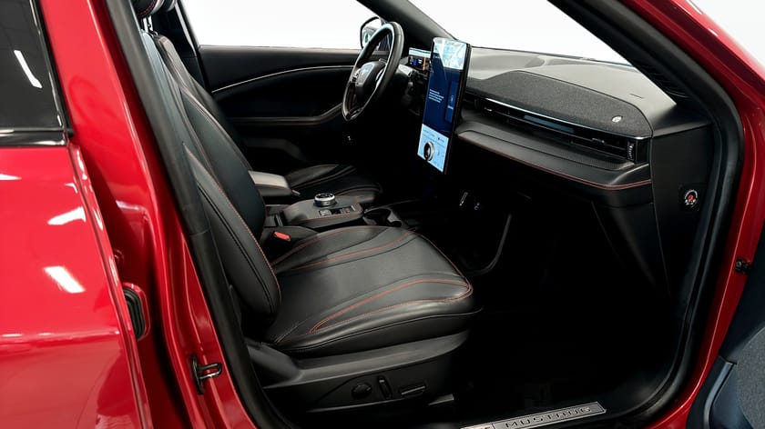 Bild 3 av Ford Mustang Mach-E Standard Range AWD