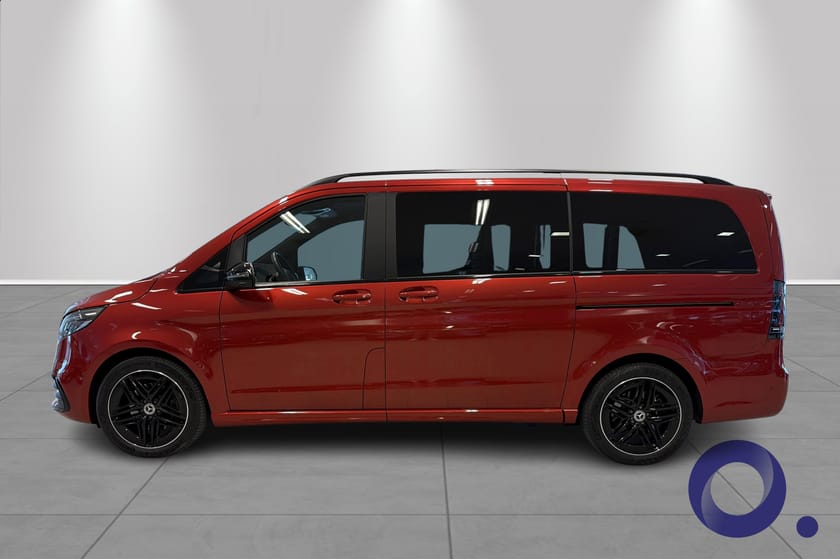 Bilde 2 av Mercedes-Benz V 300d 4MATIC 3.1t
