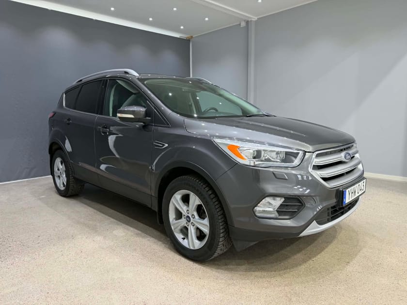 Bild 1 av Ford Kuga - TITANIUM