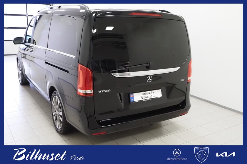 Bilde 2 av Mercedes-Benz V 220d 3.1t Bilen selges for kunde.