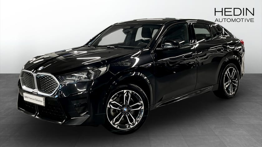 Bild 1 av BMW iX2 xDrive30 M-Sport Dragkrok Navi