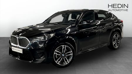 BMW iX2 xDrive30 M-Sport Dragkrok Navi