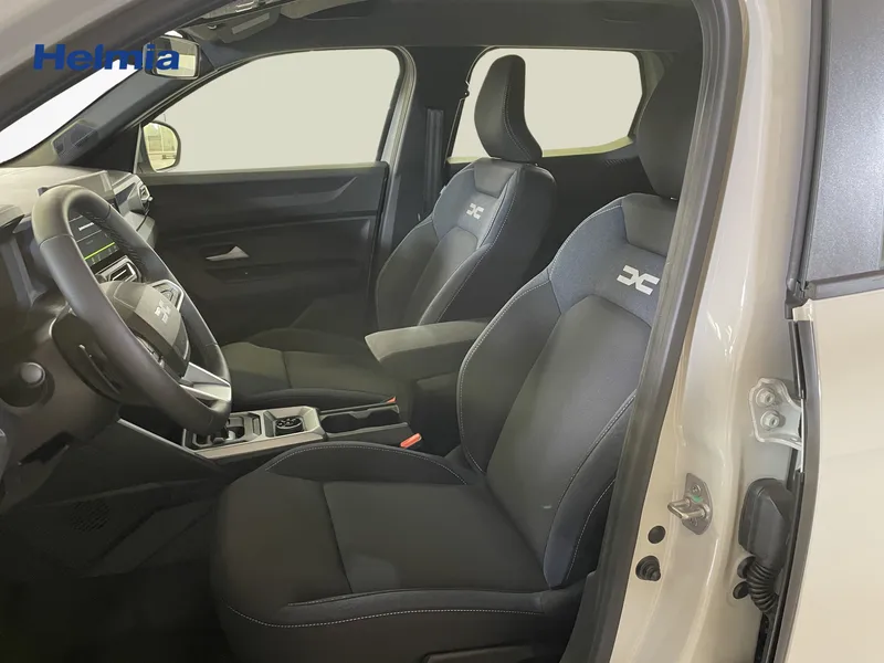 Bild 13 av 15 – Dacia Duster hybrid-G 150 4x4 hybrid expression