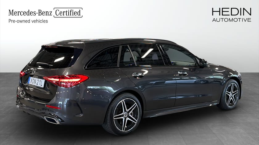 Bild 2 av Mercedes-Benz C 300 T e 300e AMG Line Premium Drag Pano Burmester