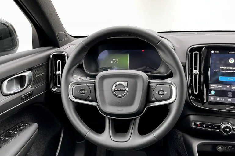 Volvo EC40 Twin Motor Performance