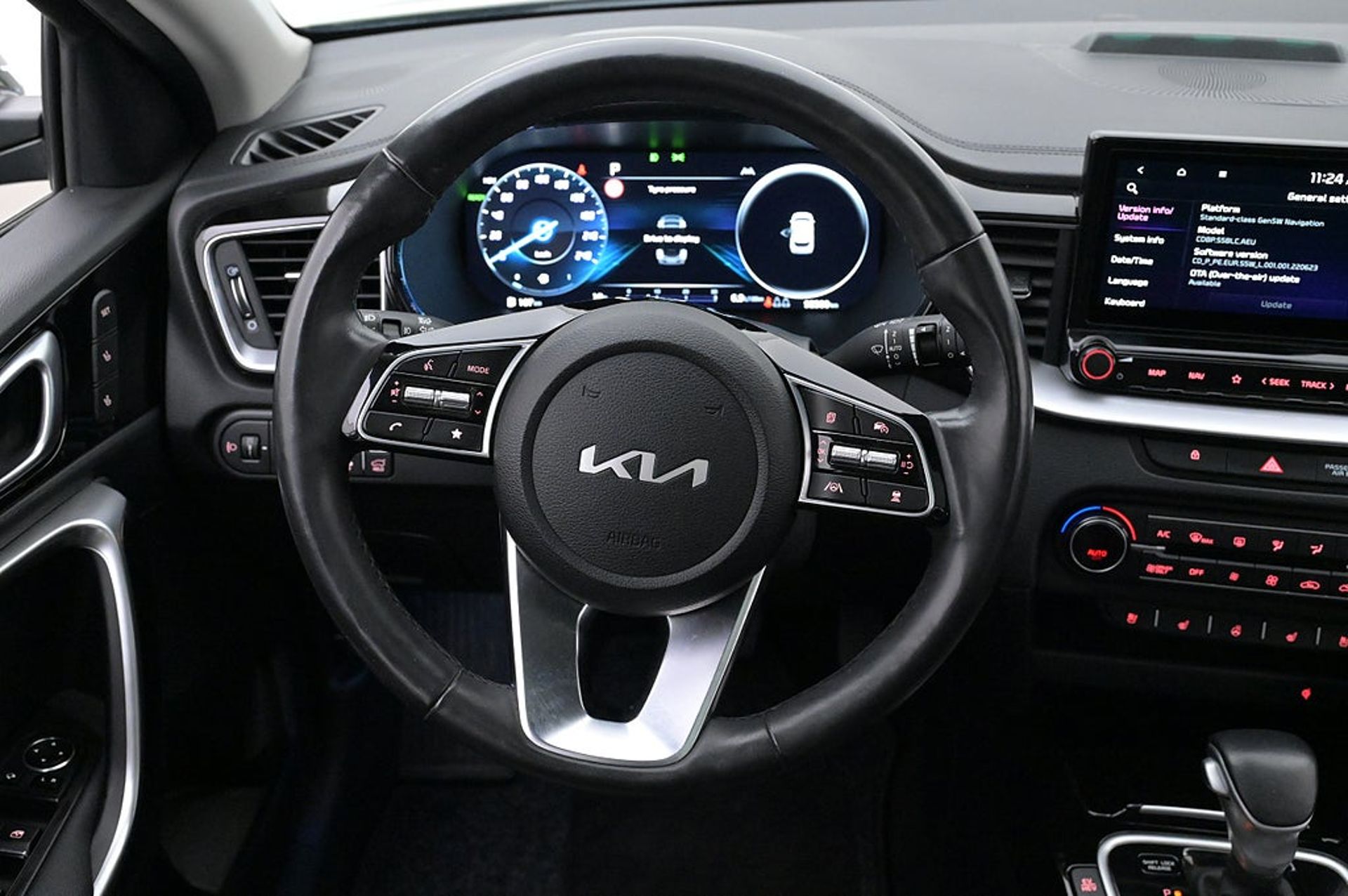 Kia Ceed 2023, bild 7/10
