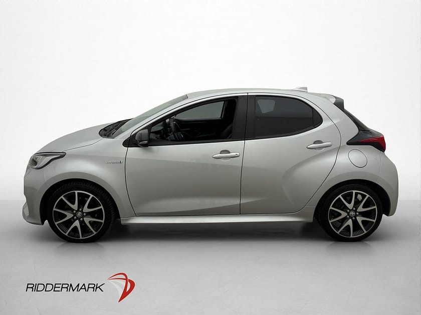 Bild 4 av Toyota Yaris Hybrid Style Drag Kamera Adaptiv-Fart Halvskinn