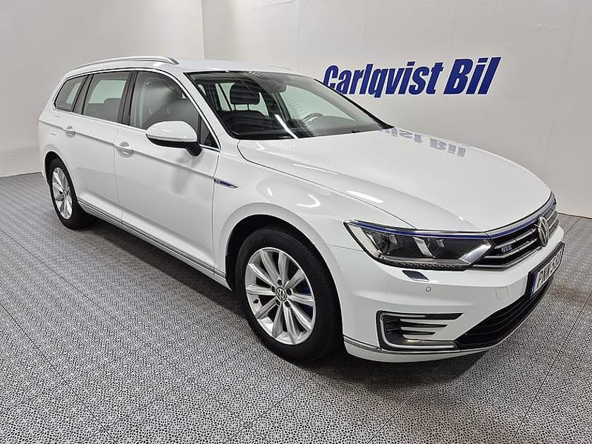 Bild 3 av Volkswagen Passat Variant GTE SPORTSCOMBI Plug in 218HK