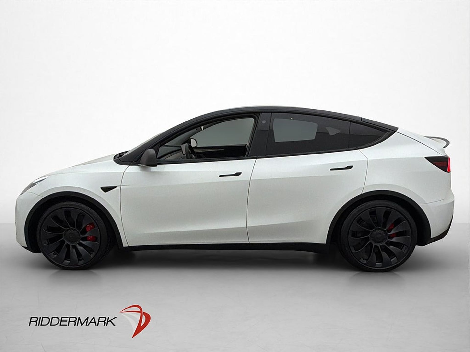 Tesla Model Y 2024, photo 5/10