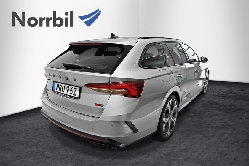 Bild 2 av Škoda Octavia Kombi RS