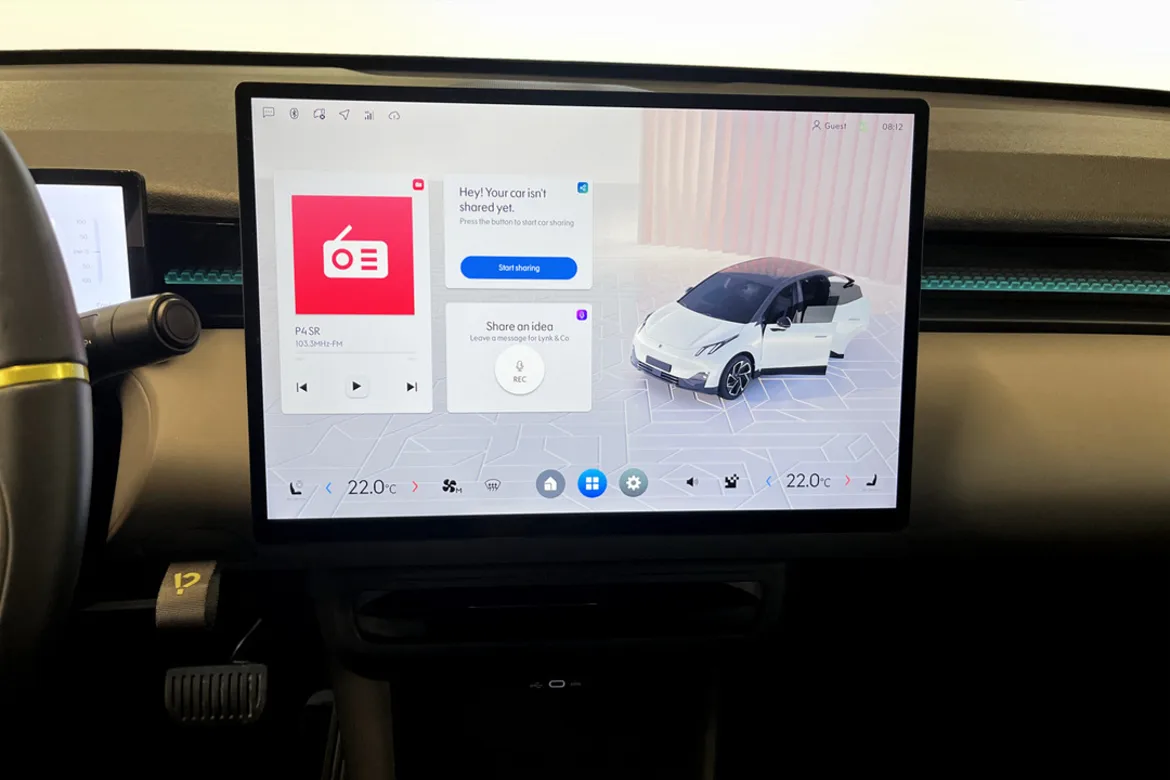 Lynk & Co 02 EV