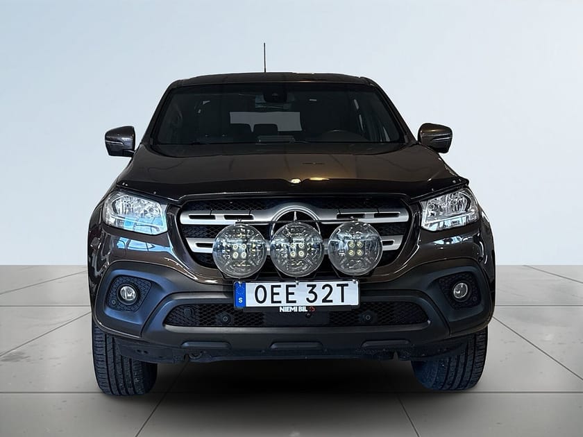 Bild 2 av Mercedes-Benz X 250 d 4MATIC 190hk AWD Drag 360°kamera Mvärmare Navi Kåpa S&V-däck