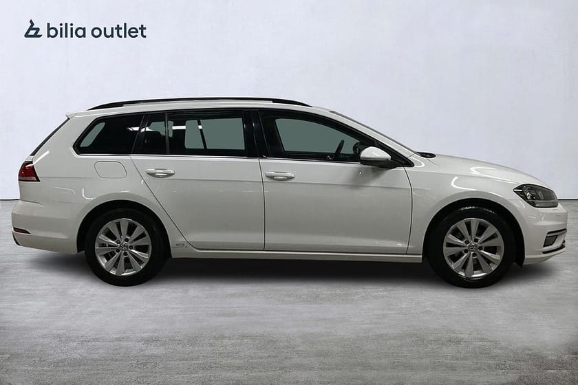 Bild 4 av Volkswagen Golf Sportscombi 2.0 TDI 110hk Drag P-värm Backkamera
