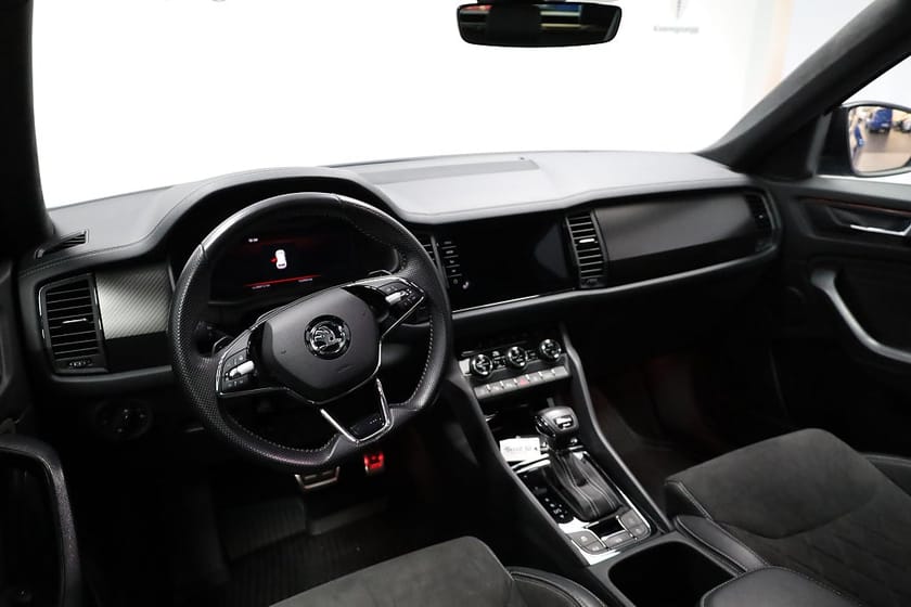 Bild 3 av Škoda Kodiaq Skoda 2.0 TDI SCR 4x4 Family Sportline Panorama