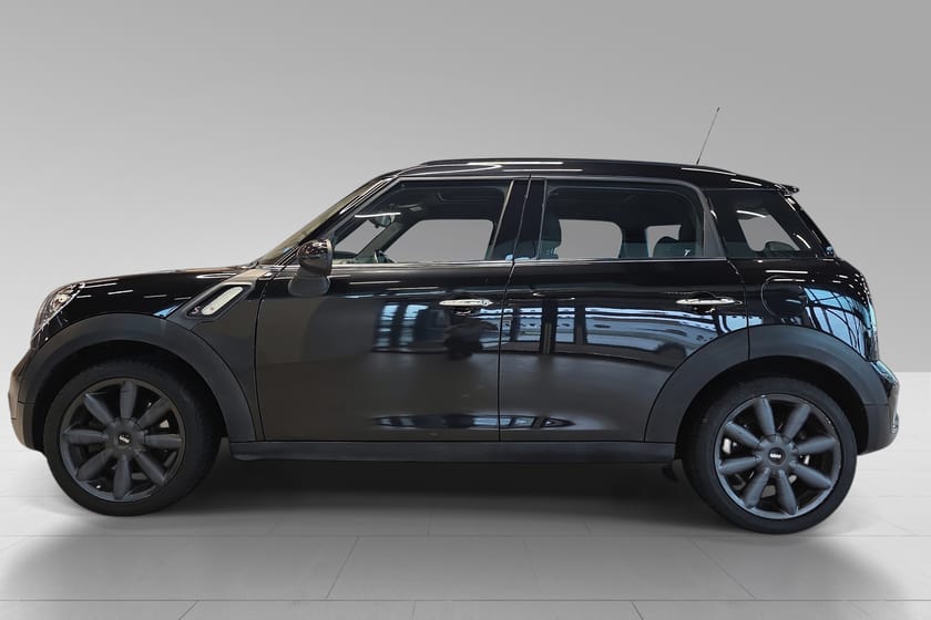 Bilde 2 av MINI Countryman Cooper S ALL4 - 8 nye dekk, H&K, Pano, Ny service