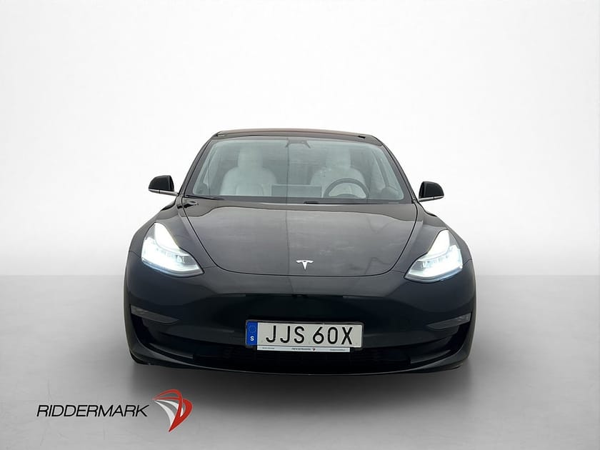 Bild 2 av Tesla Model 3 Long Range AWD