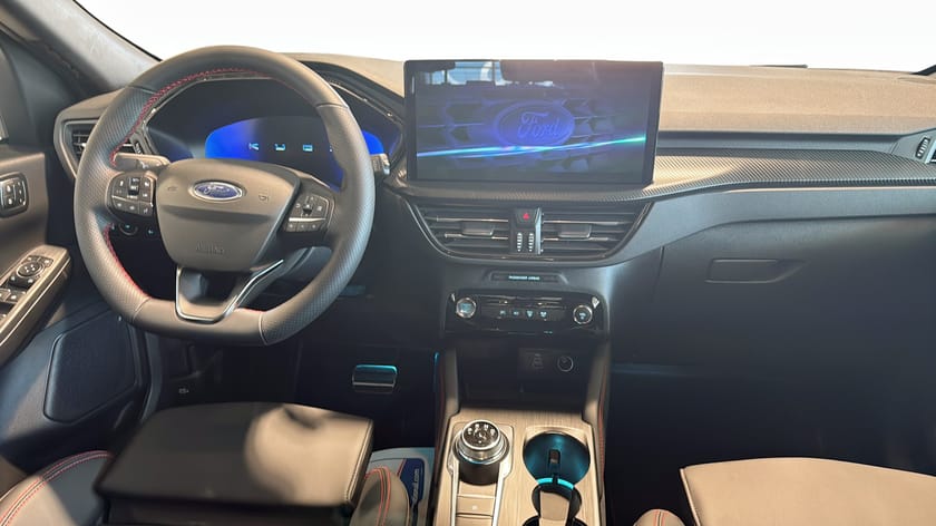 Bild 4 av Ford Kuga Plug-In Hybrid ST-Line X 2.5 FWD 243hk