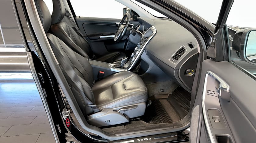 Bild 3 av Volvo XC60 D3 Classic Summum / Drag / Blis / Adaptiv Fart