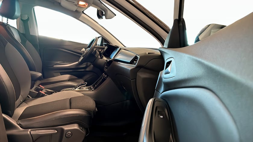 Bild 3 av Opel Grandland Hybrid GS-LINE, PHEV, NAVI, 1 ÅRS GARANTI