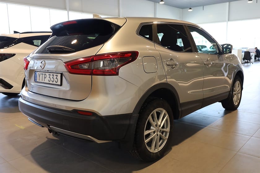 Bild 5 av Nissan Qashqai 1.6 dCi N-Connecta 130HK Navi 360° Drag Keyless Blåtand
