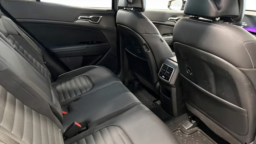 Bild 5 av Kia Sportage PHEV GT LINE PANORAMA | GODKÄND | DRAGKROK | H&K