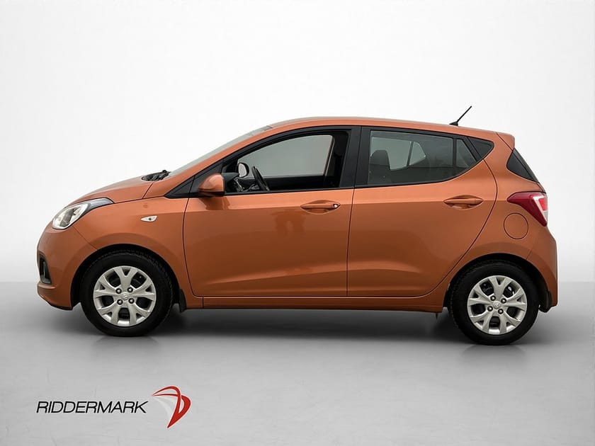 Bild 4 av Hyundai i10 1.0 67hk 1 Bruk P-Sensorer Rattvärme 360kr Skatt