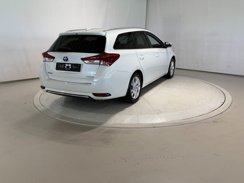 Bilde 3 av Toyota Auris Touring Sports Hybrid 1,8 Active Cruise/Kamera/Navi/Dab