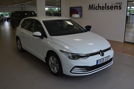 Volkswagen Golf 1.5 TSI ACT 150hk Dragpaket / Navigation