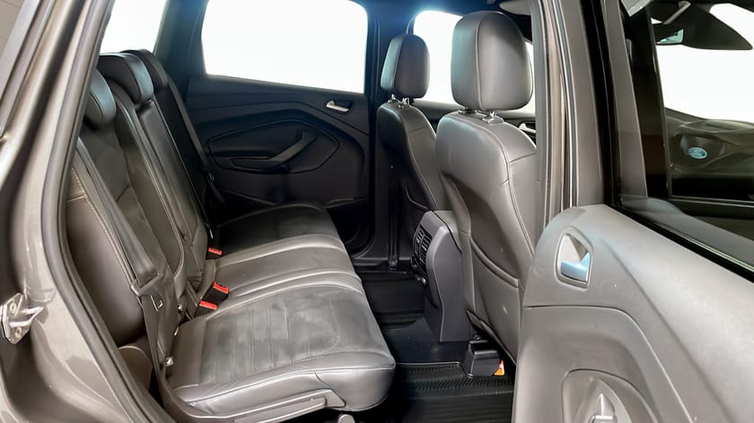 Bild 5 av Ford Kuga AWD 182hk ST-line 1,99% / Navi / CarPlay / Drag