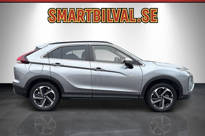 Bild 4 av Mitsubishi Eclipse Cross PHEV 2.4 MIVEC AWD Plug-in Läder Bkamera