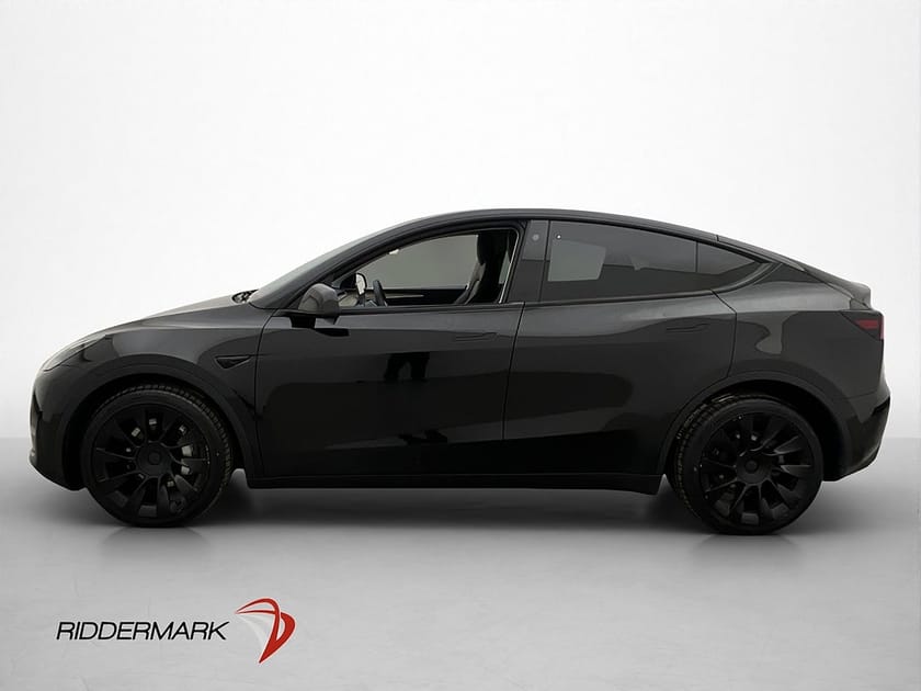 Bild 5 av Tesla Model Y Long Range AWD 514hk Pano Drag Värmepump AP