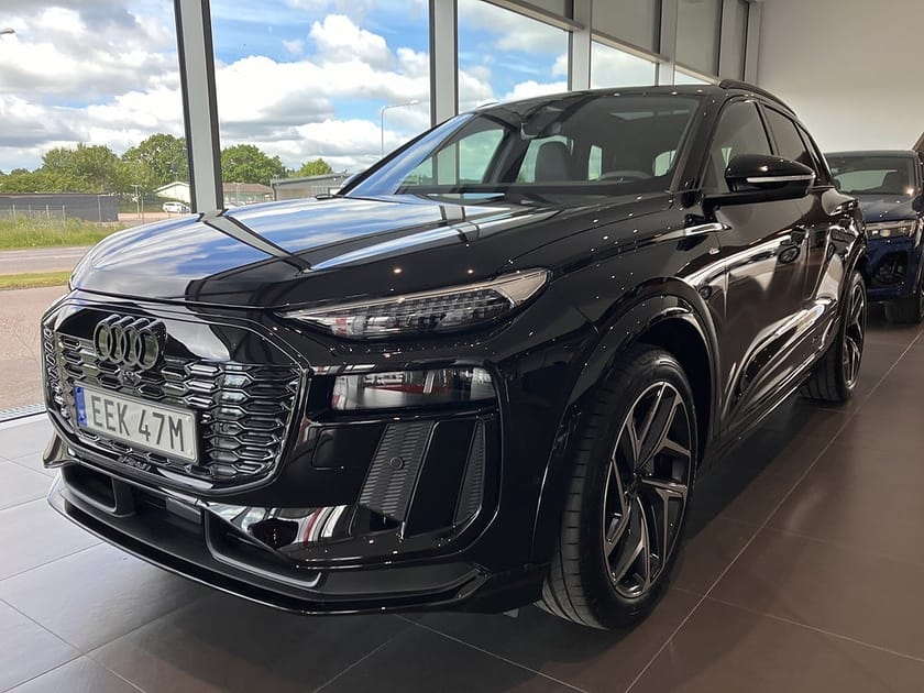 Bild 1 av Audi Q6 e-tron quattro SUV Selection 428hk