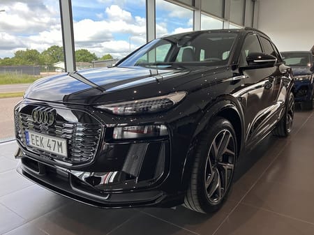 Audi Q6 e-tron quattro SUV Selection 428hk