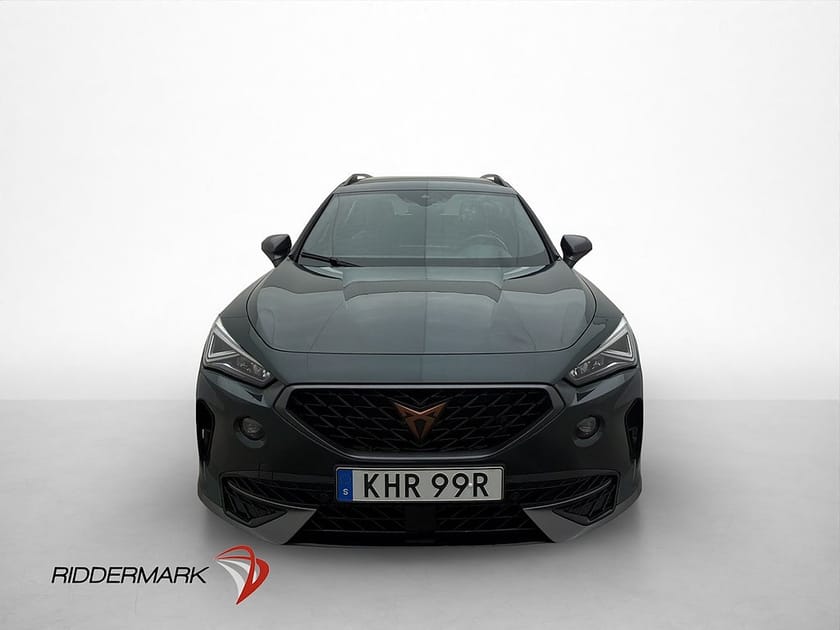 Bild 2 av CUPRA Formentor 1.5 TSI CarPlay Navi Kamera Ambient Park-a